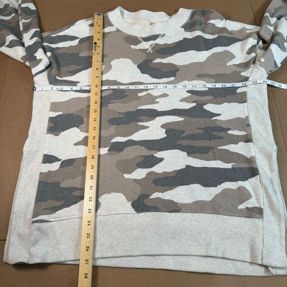 Aerie Good Vibe Oversized Split Hem Camo Sweatshirt sz M - Picture 9 of 9